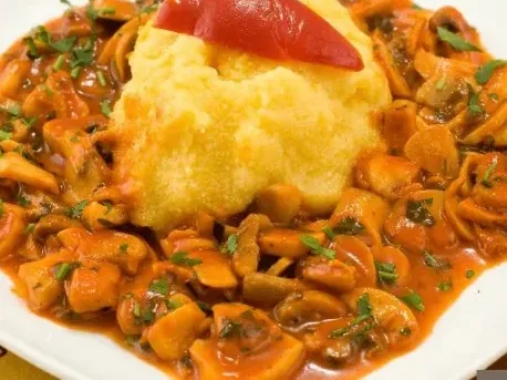 Tocăniță de ciuperci (1,8 kg)